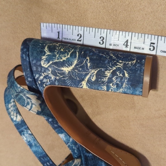 Ralph Lauren Purple Label Women's pumps/heels. Size 37.5 - Picture 8 of 10